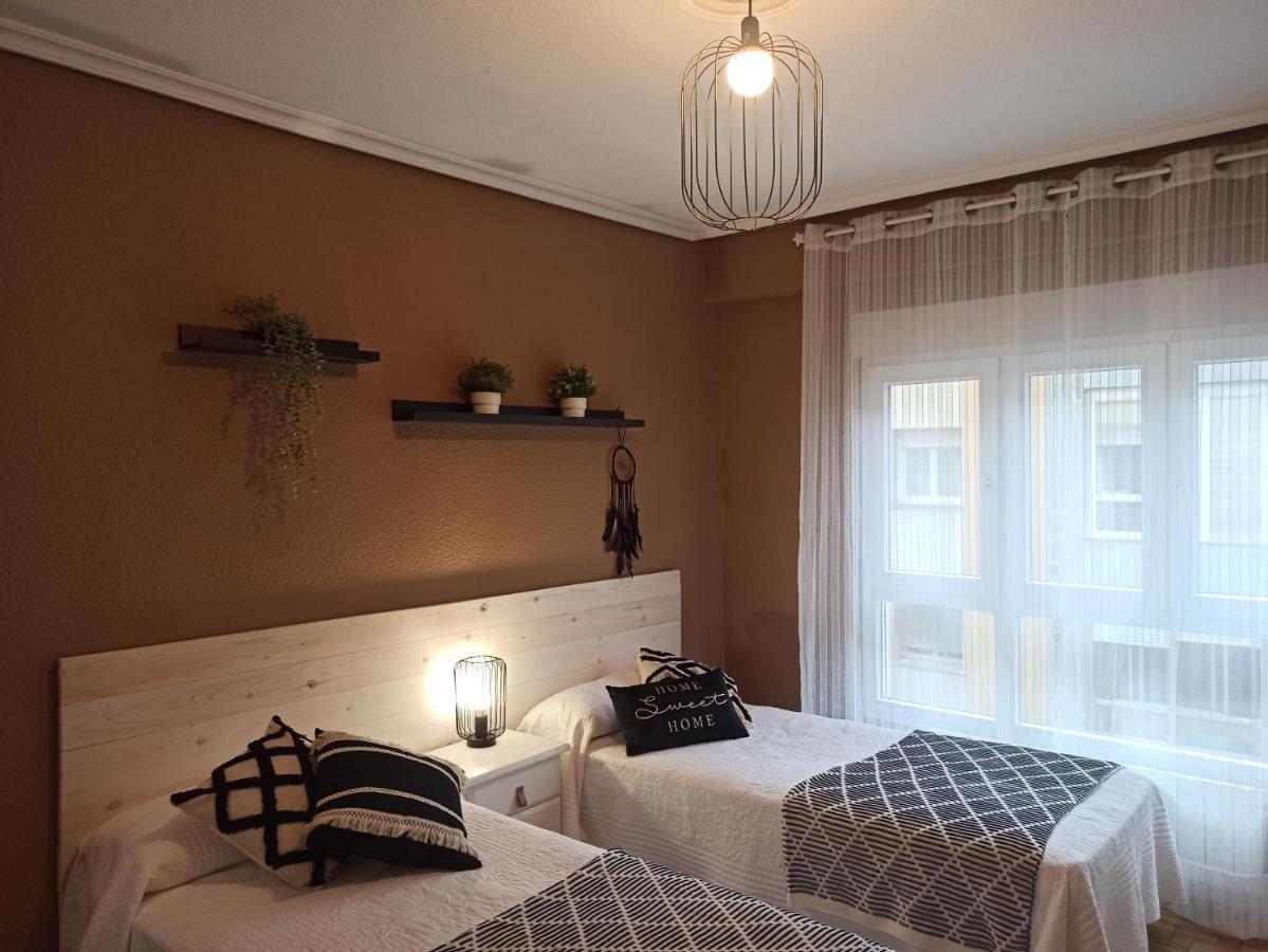Piso Centrico Calma Costera Apartment Santander Bagian luar foto